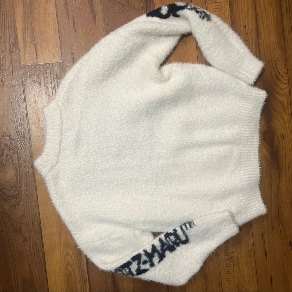 Fluffy Sanrio Batzmaru x Forever21 sweater white with black graphic - size small - Picture 4 of 4